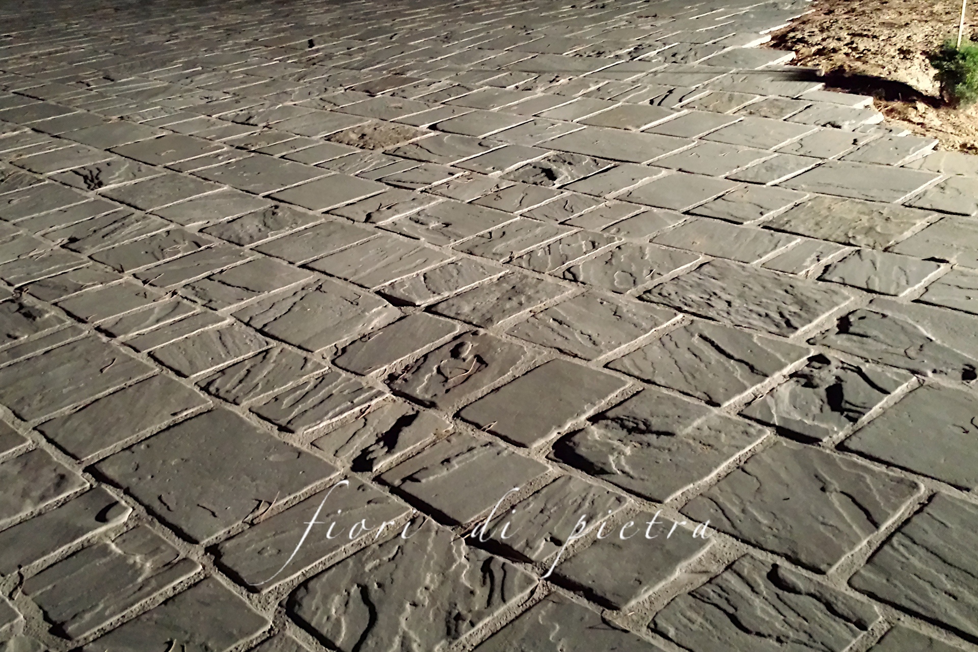 Realizzazione Pavimenti in pietra PIETRA FORTE